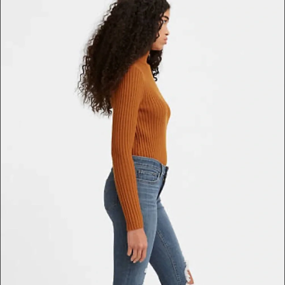 🎉HP🎉🆕»—Levi’s®sculpt—»711 Skinny MidRise Ultimate Look-Amazing Jeans SOLD OUT - Picture 5 of 16